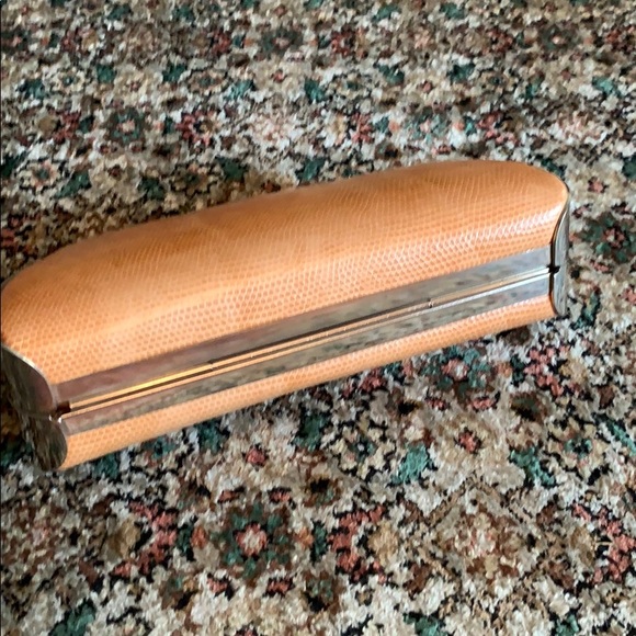 Leather clutch - Picture 4 of 8